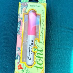 Ioni eyelash glue